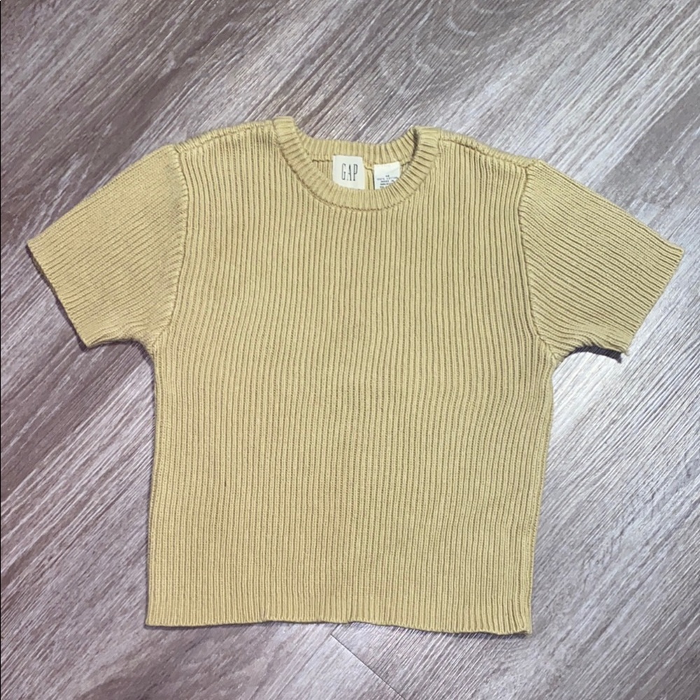 GAP Tan Short Sleeve Sweater T-shirt